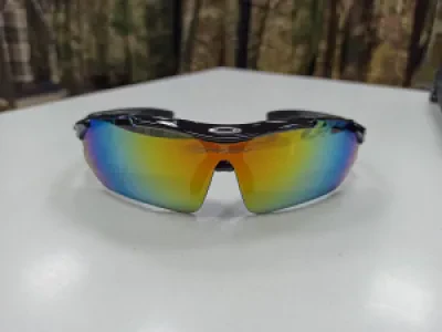 Превью товара Очки NNM Oakley с пятью стеклами в чехле